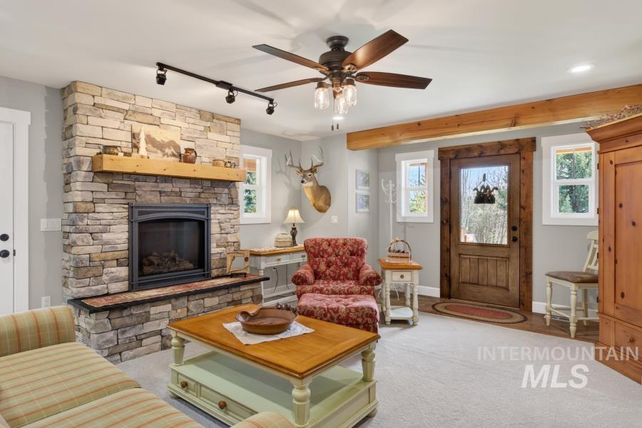 1341 Lande Lane, Moscow, Idaho 83843, 5 Bedrooms, 3 Bathrooms, Residential For Sale, Price $865,000,MLS 98982095