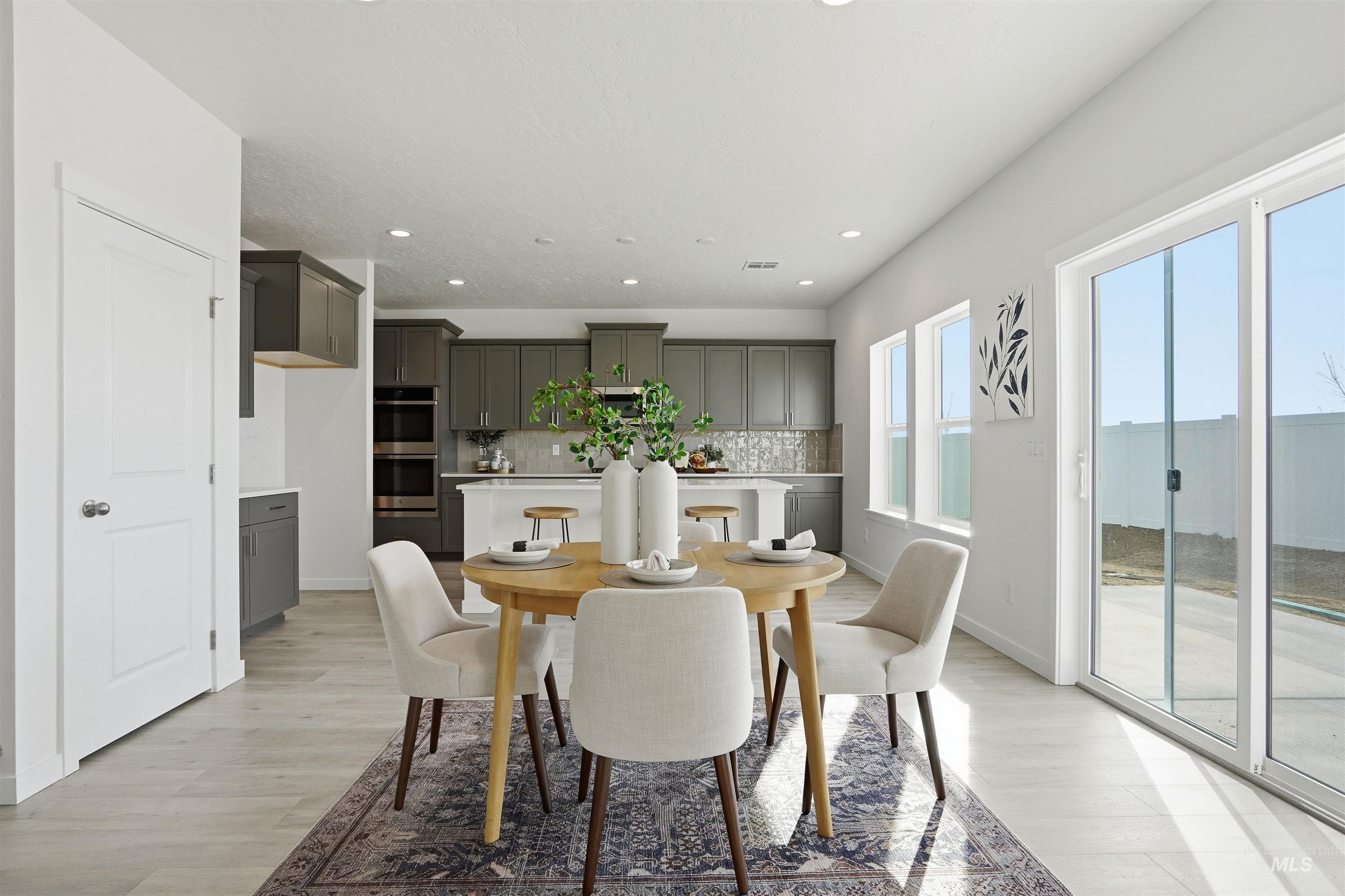 7608 E Dixon St, Nampa, Idaho 83687, 3 Bedrooms, 2.5 Bathrooms, Residential For Sale, Price $437,990, 98982101