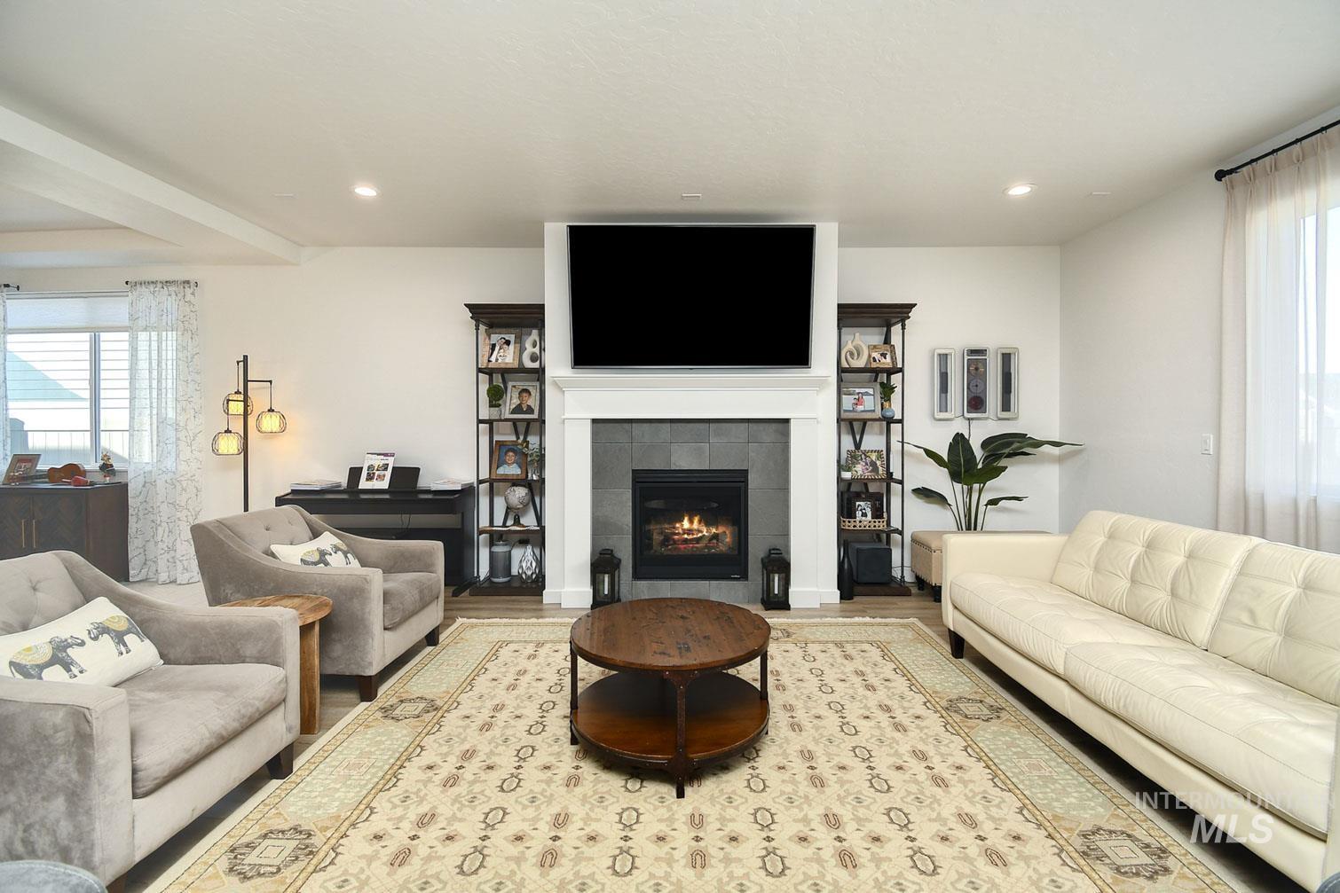 8508 W Pond Pine St, Star, Idaho 83669, 3 Bedrooms, 3.5 Bathrooms, Residential For Sale, Price $799,900,MLS 98982102