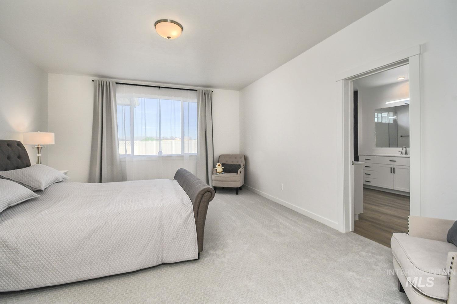 8508 W Pond Pine St, Star, Idaho 83669, 3 Bedrooms, 3.5 Bathrooms, Residential For Sale, Price $799,900,MLS 98982102