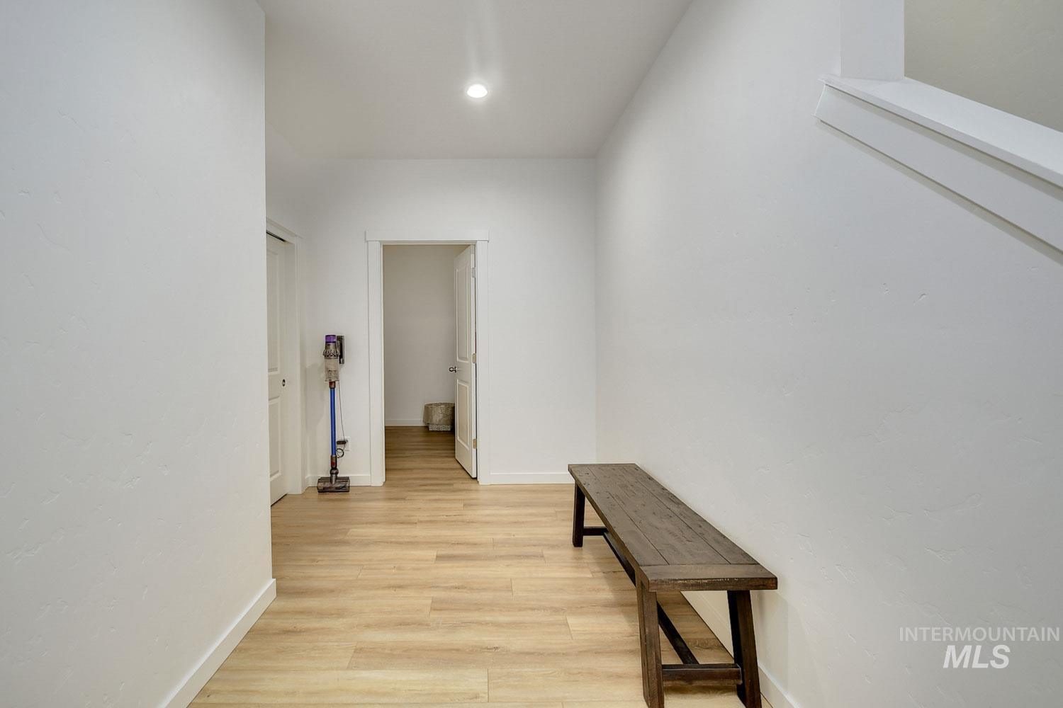 8508 W Pond Pine St, Star, Idaho 83669, 3 Bedrooms, 3.5 Bathrooms, Residential For Sale, Price $799,900,MLS 98982102