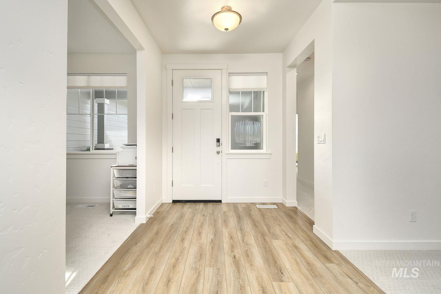 8508 W Pond Pine St, Star, Idaho 83669, 3 Bedrooms, 3.5 Bathrooms, Residential For Sale, Price $799,900,MLS 98982102