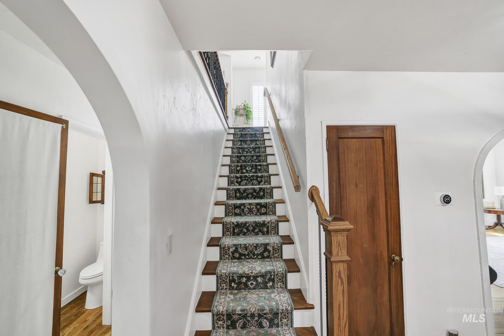 102 Fillmore, Twin Falls, Idaho 83301, 6 Bedrooms, 5.5 Bathrooms, Residential For Sale, Price $659,900, 98982106