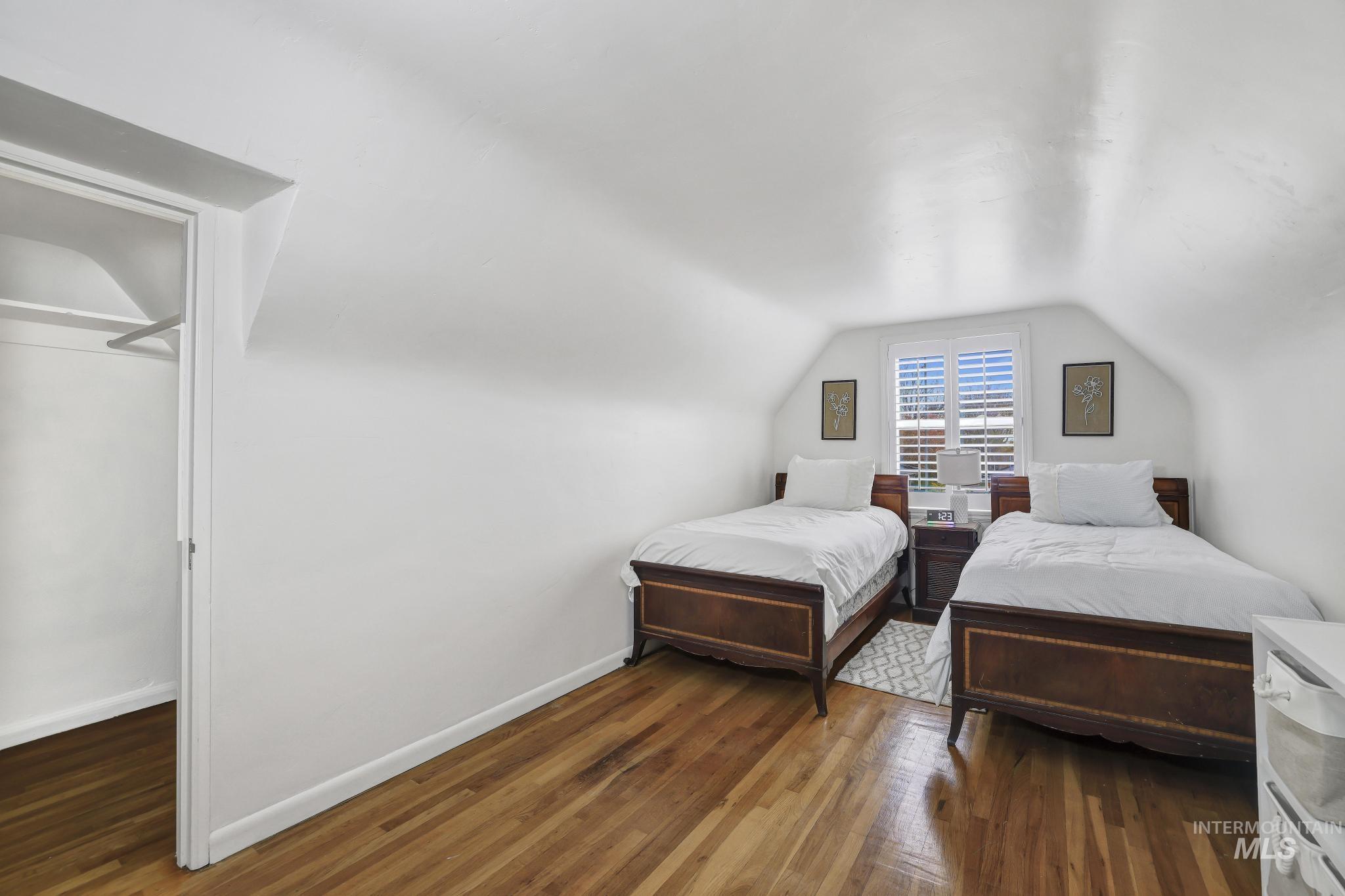 102 Fillmore, Twin Falls, Idaho 83301, 6 Bedrooms, 5.5 Bathrooms, Residential For Sale, Price $659,900, 98982106