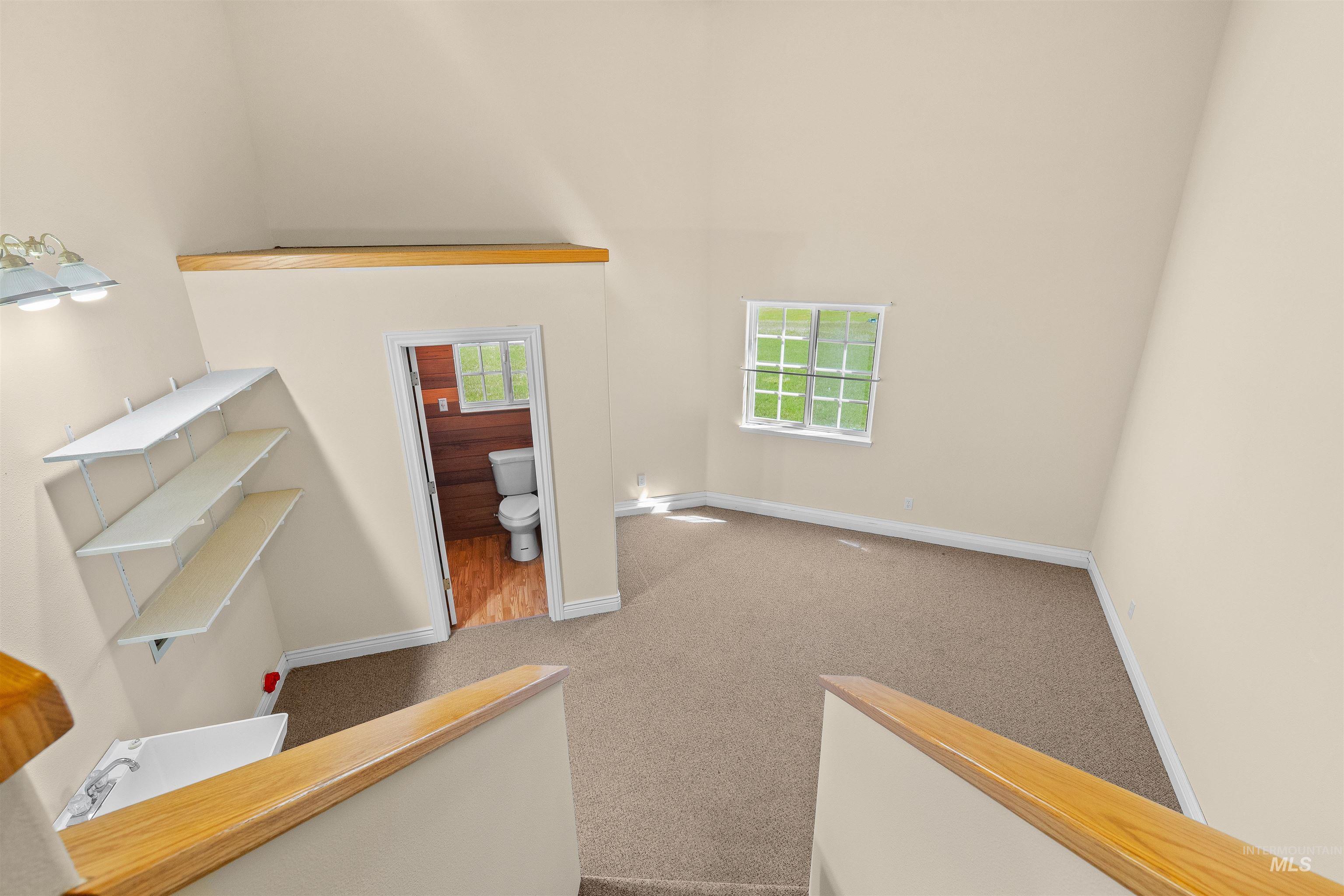 3592 Freeman Creek Rd, Lenore, Idaho 83541, 3 Bedrooms, 3 Bathrooms, Farm & Ranch For Sale, Price $2,350,000, 98982108