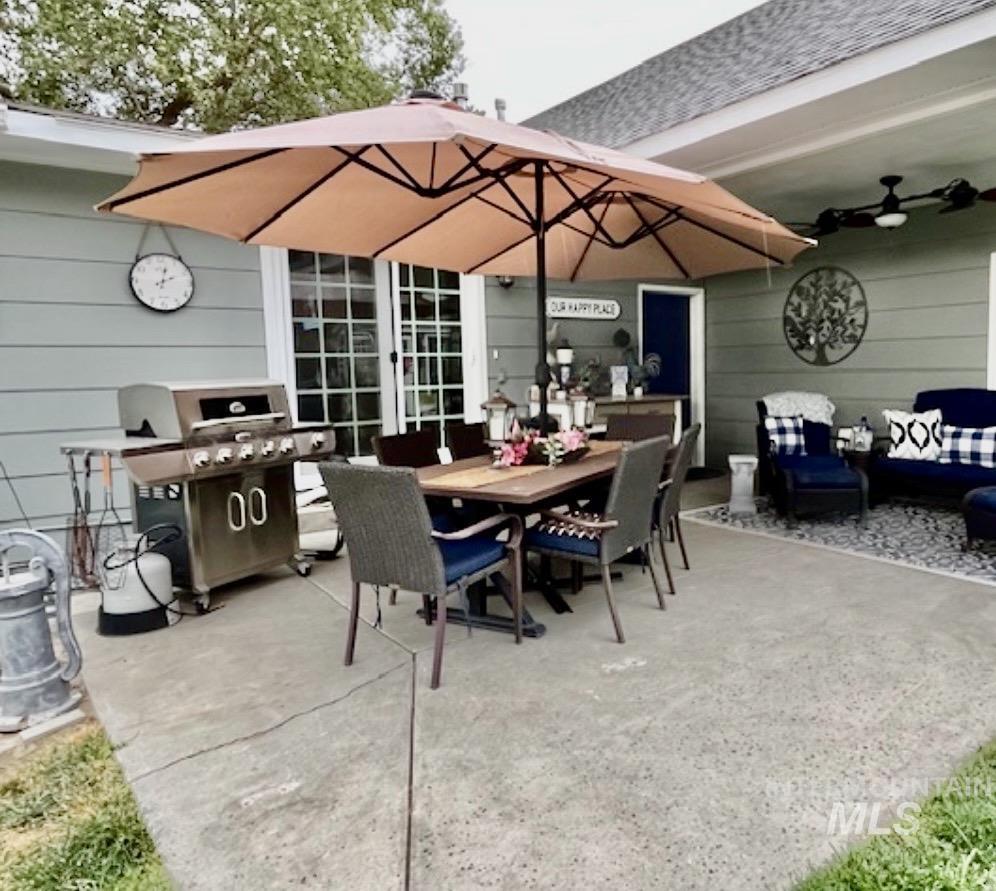 1102 Marvin, Clarkston, Washington 99403, 3 Bedrooms, 2 Bathrooms, Residential For Sale, Price $495,000, 98982114