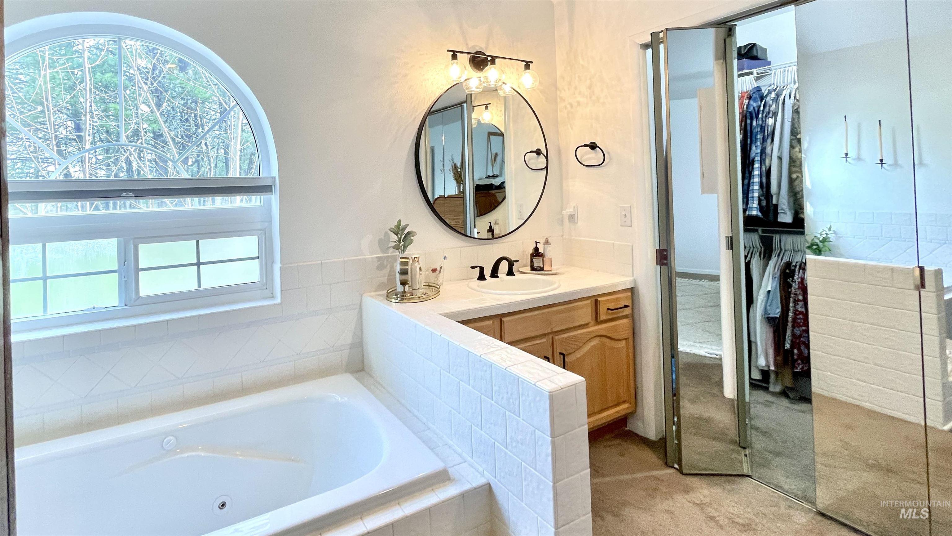 637 Leitch Creek Rd, Kooskia, Idaho 83539, 3 Bedrooms, 2.5 Bathrooms, Residential For Sale, Price $745,000,MLS 98982115