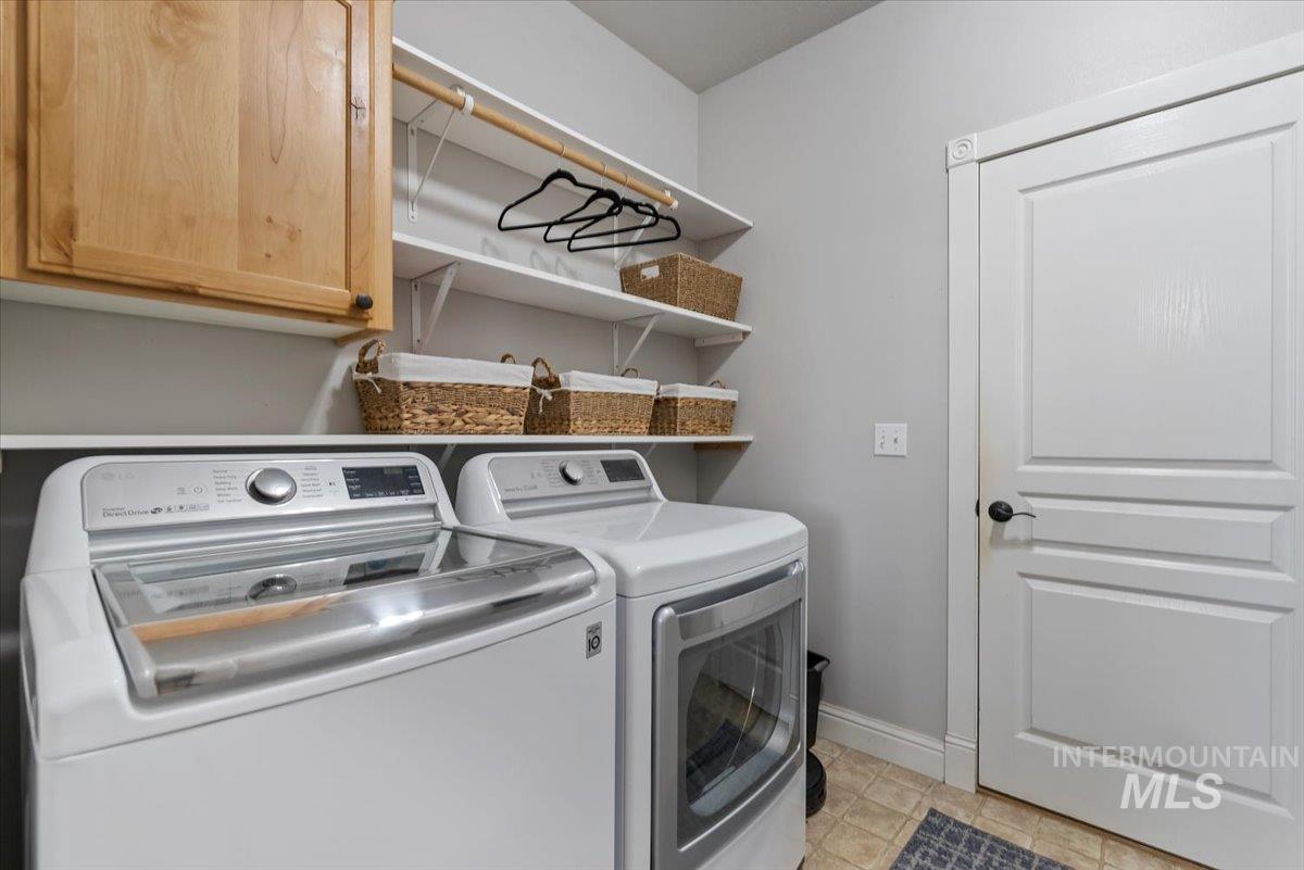 676 W Anton Dr, Meridian, Idaho 83646, 4 Bedrooms, 2.5 Bathrooms, Residential For Sale, Price $620,000, 98982118