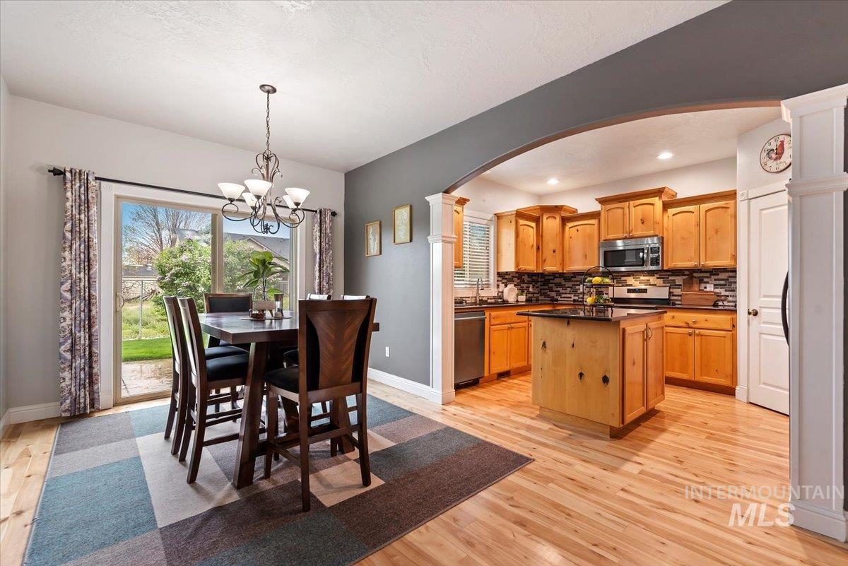 676 W Anton Dr, Meridian, Idaho 83646, 4 Bedrooms, 2.5 Bathrooms, Residential For Sale, Price $620,000, 98982118