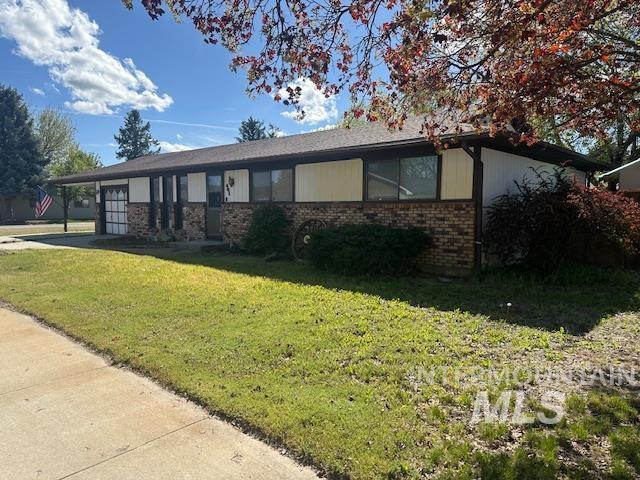 601 Riggs St., Emmett, Idaho 83617, 3 Bedrooms, 2 Bathrooms, Residential For Sale, Price $360,000, 98982119