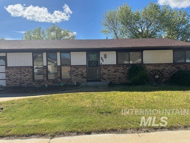 601 Riggs St., Emmett, Idaho 83617, 3 Bedrooms, 2 Bathrooms, Residential For Sale, Price $360,000, 98982119