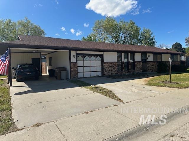 601 Riggs St., Emmett, Idaho 83617, 3 Bedrooms, 2 Bathrooms, Residential For Sale, Price $360,000, 98982119