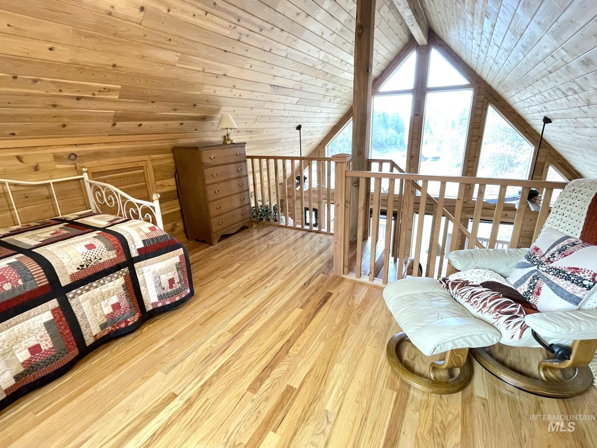 611 Leitch Creek Rd, Kooskia, Idaho 83539, 1 Bedroom, 1 Bathroom, Residential For Sale, Price $425,000,MLS 98982120