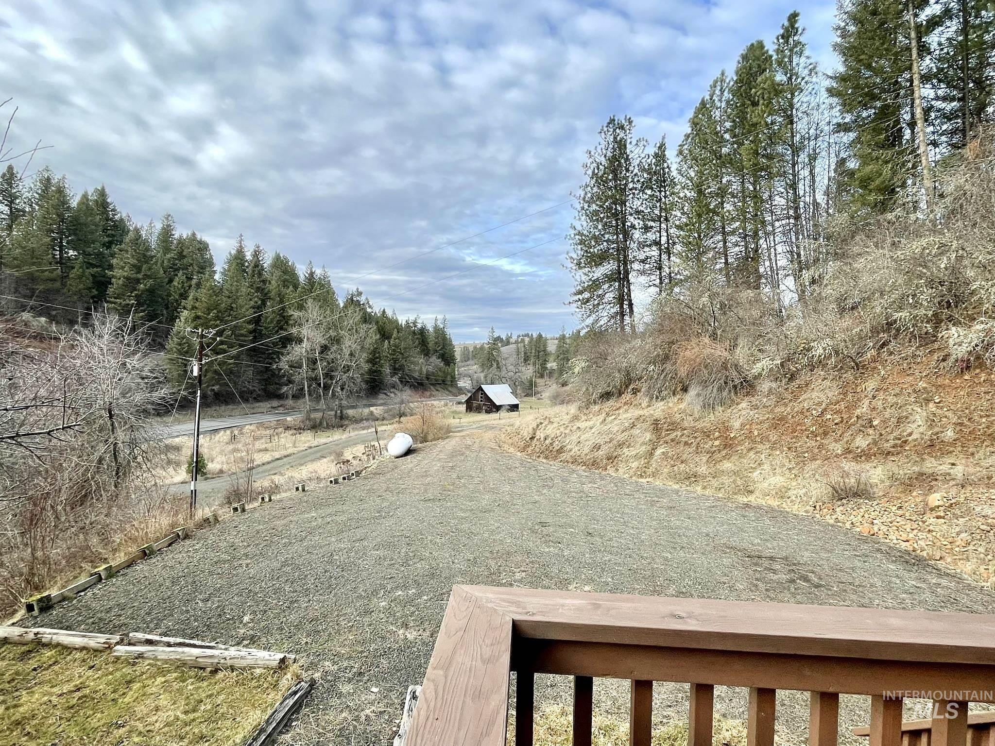 611 Leitch Creek Rd, Kooskia, Idaho 83539, 1 Bedroom, 1 Bathroom, Residential For Sale, Price $425,000,MLS 98982120