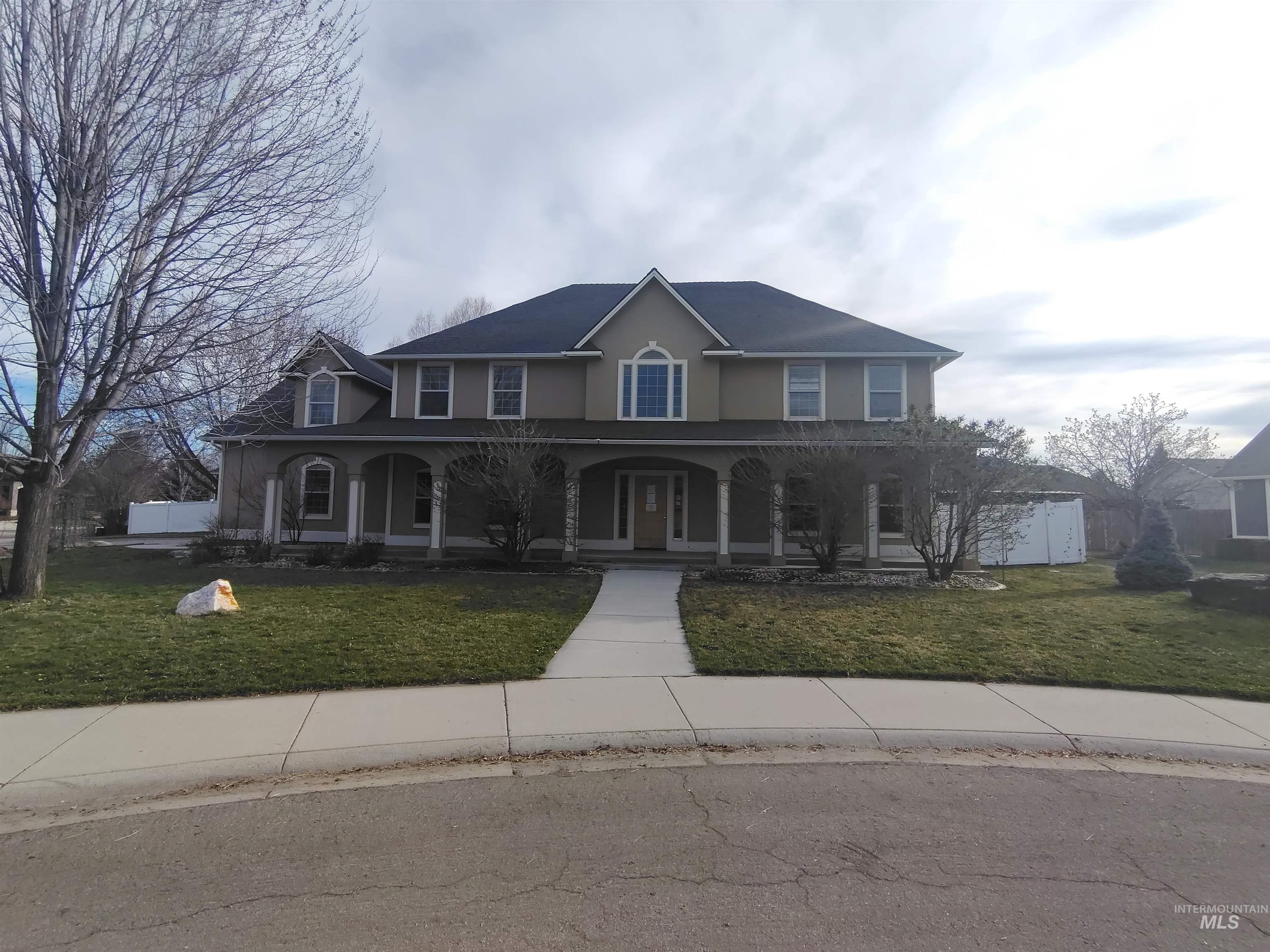 8125 S Legolas Pl, Boise, Idaho 83709-7388, 5 Bedrooms, 3.5 Bathrooms, Residential For Sale, Price $569,000, 98982121