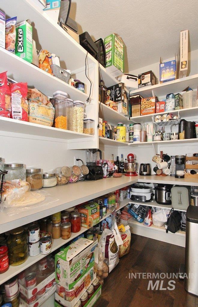 7595 S Wagons West Ave, Boise, Idaho 83716, 4 Bedrooms, 3 Bathrooms, Residential For Sale, Price $740,000, 98982123