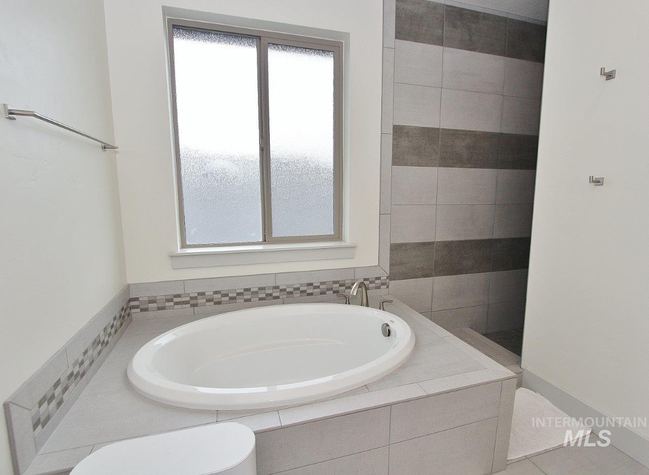 7595 S Wagons West Ave, Boise, Idaho 83716, 4 Bedrooms, 3 Bathrooms, Residential For Sale, Price $740,000, 98982123