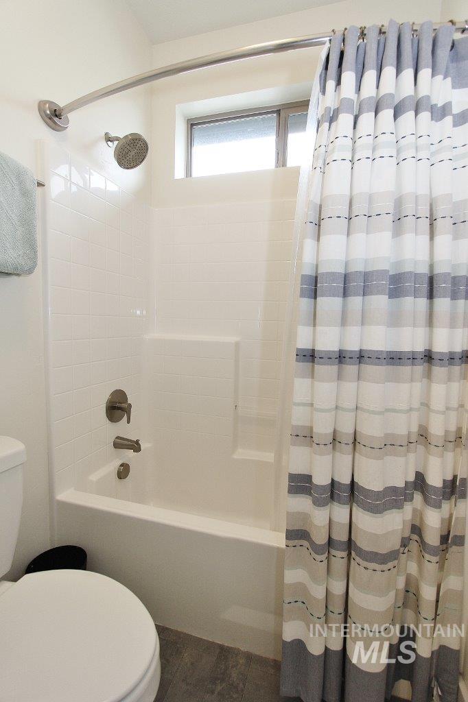 7595 S Wagons West Ave, Boise, Idaho 83716, 4 Bedrooms, 3 Bathrooms, Residential For Sale, Price $740,000, 98982123