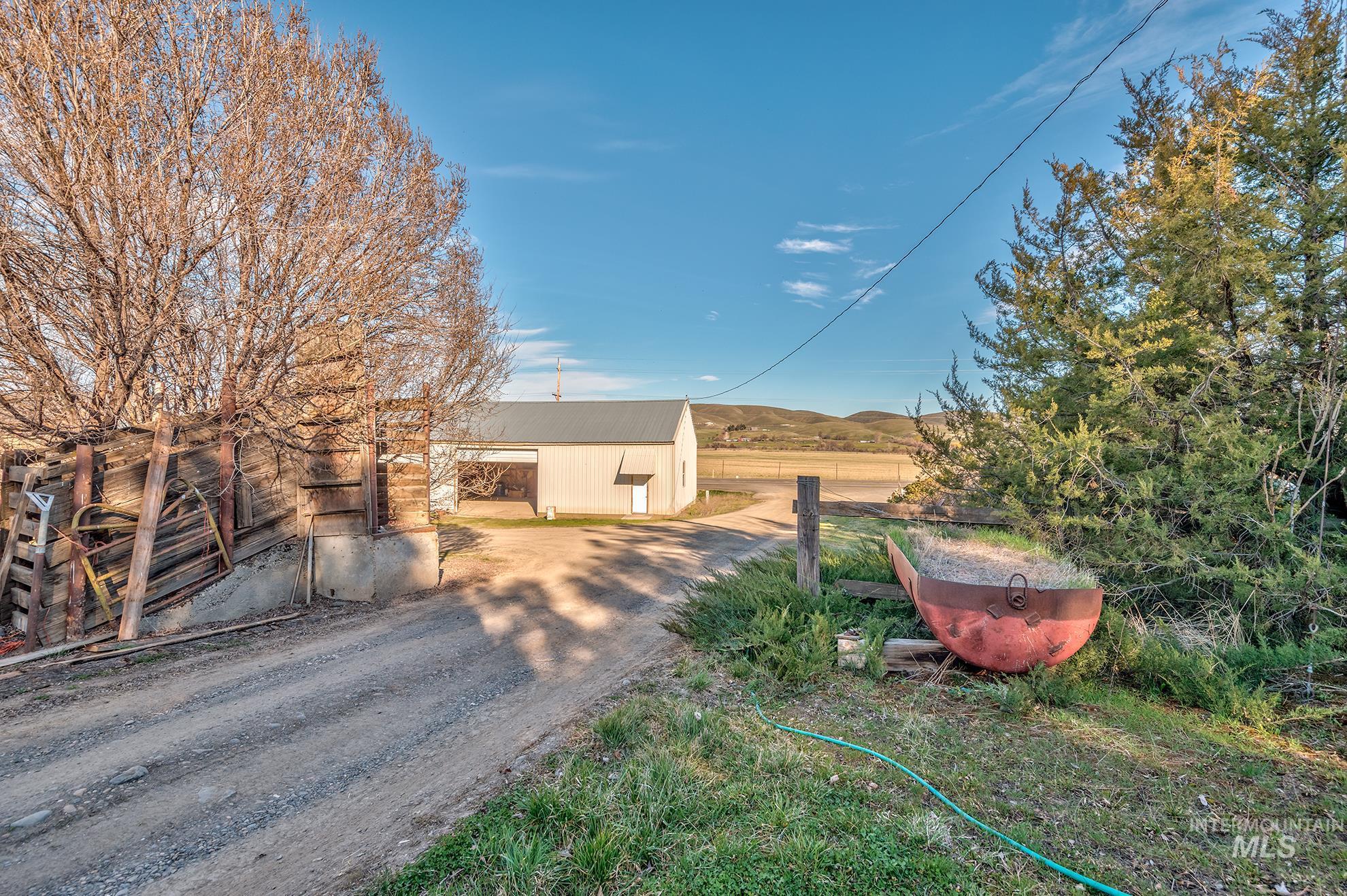 1365 HWY 95, Weiser, Idaho 83672, 3 Bedrooms, 2 Bathrooms, Residential For Sale, Price $545,000, 98982124