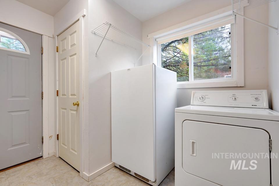 15 Sellman Dr, Lowman, Idaho 83637, 2 Bedrooms, 1 Bathroom, Residential For Sale, Price $349,900,MLS 98982125