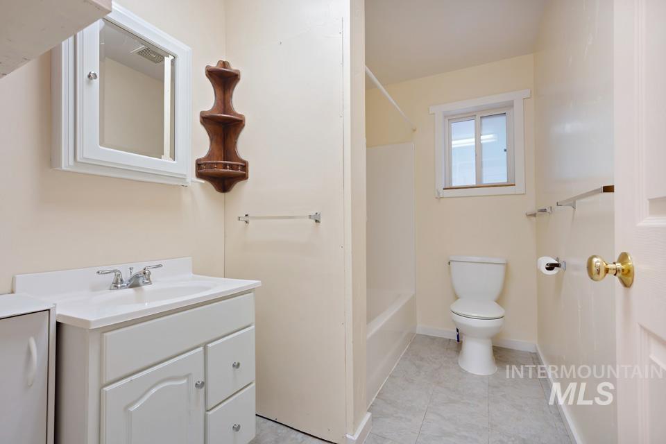 15 Sellman Dr, Lowman, Idaho 83637, 2 Bedrooms, 1 Bathroom, Residential For Sale, Price $349,900,MLS 98982125