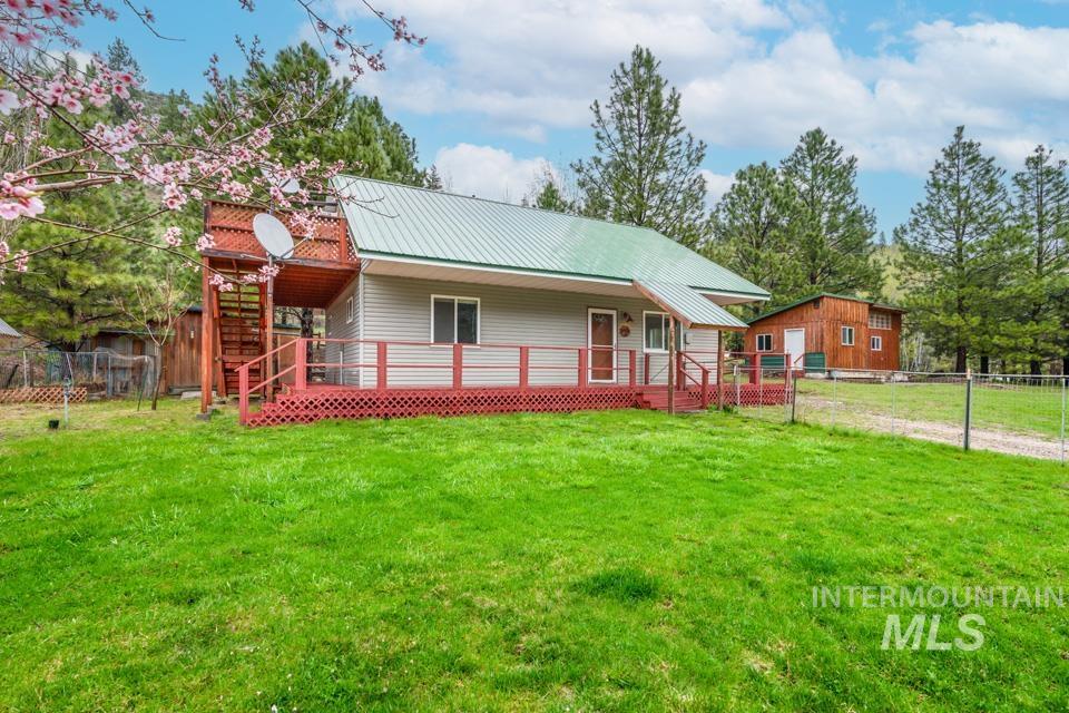 15 Sellman Dr, Lowman, Idaho 83637, 2 Bedrooms, 1 Bathroom, Residential For Sale, Price $344,900, 98982125
