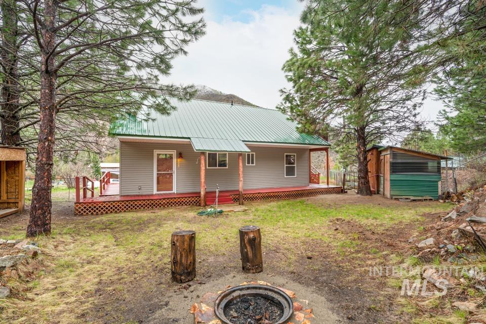 15 Sellman Dr, Lowman, Idaho 83637, 2 Bedrooms, 1 Bathroom, Residential For Sale, Price $344,900, 98982125