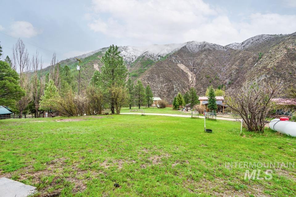 15 Sellman Dr, Lowman, Idaho 83637, 2 Bedrooms, 1 Bathroom, Residential For Sale, Price $344,900, 98982125