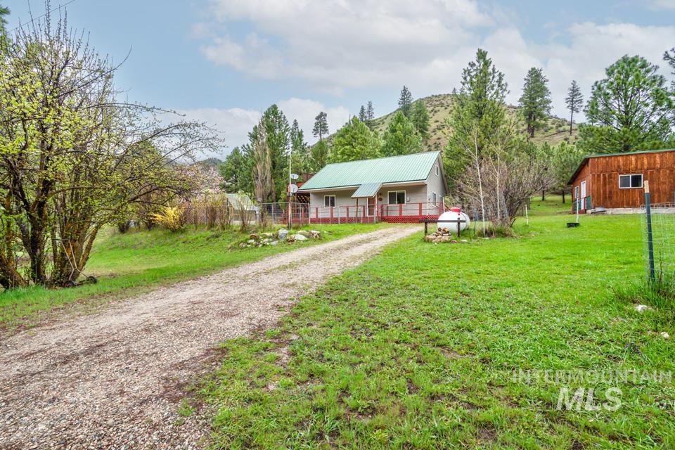 15 Sellman Dr, Lowman, Idaho 83637, 2 Bedrooms, 1 Bathroom, Residential For Sale, Price $344,900, 98982125