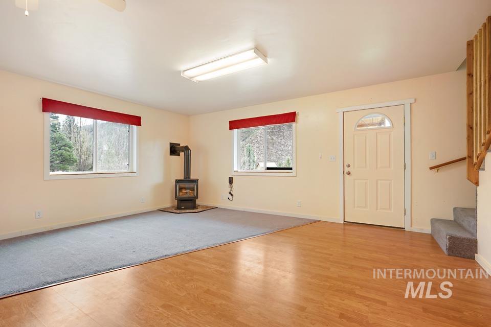 15 Sellman Dr, Lowman, Idaho 83637, 2 Bedrooms, 1 Bathroom, Residential For Sale, Price $344,900, 98982125