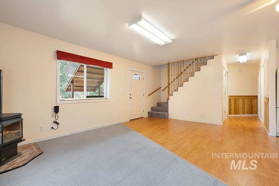 15 Sellman Dr, Lowman, Idaho 83637, 2 Bedrooms, 1 Bathroom, Residential For Sale, Price $349,900,MLS 98982125