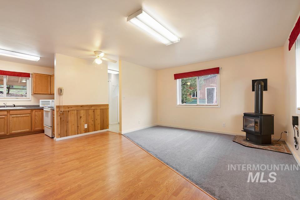 15 Sellman Dr, Lowman, Idaho 83637, 2 Bedrooms, 1 Bathroom, Residential For Sale, Price $344,900, 98982125