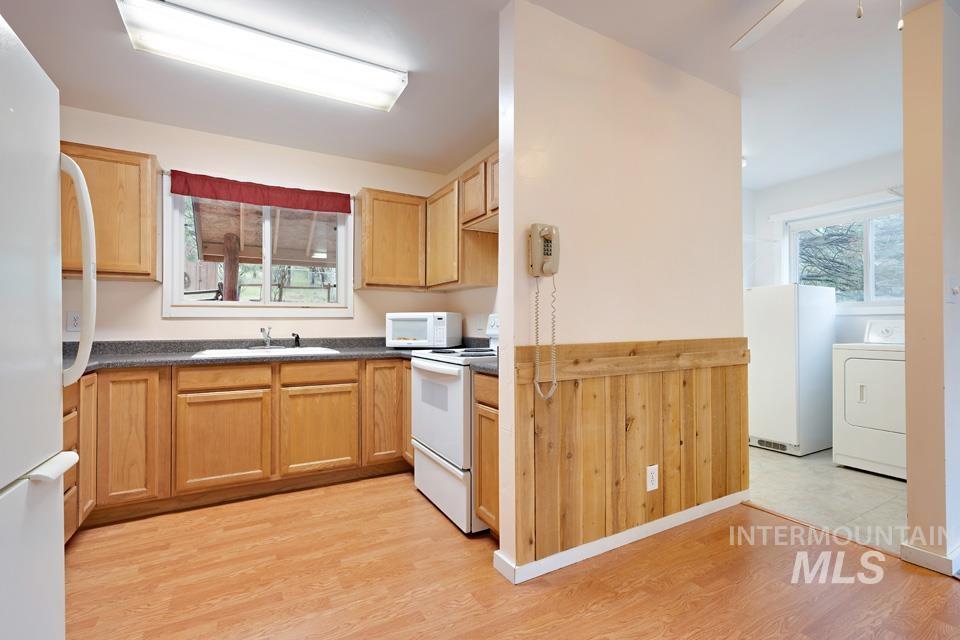 15 Sellman Dr, Lowman, Idaho 83637, 2 Bedrooms, 1 Bathroom, Residential For Sale, Price $344,900, 98982125