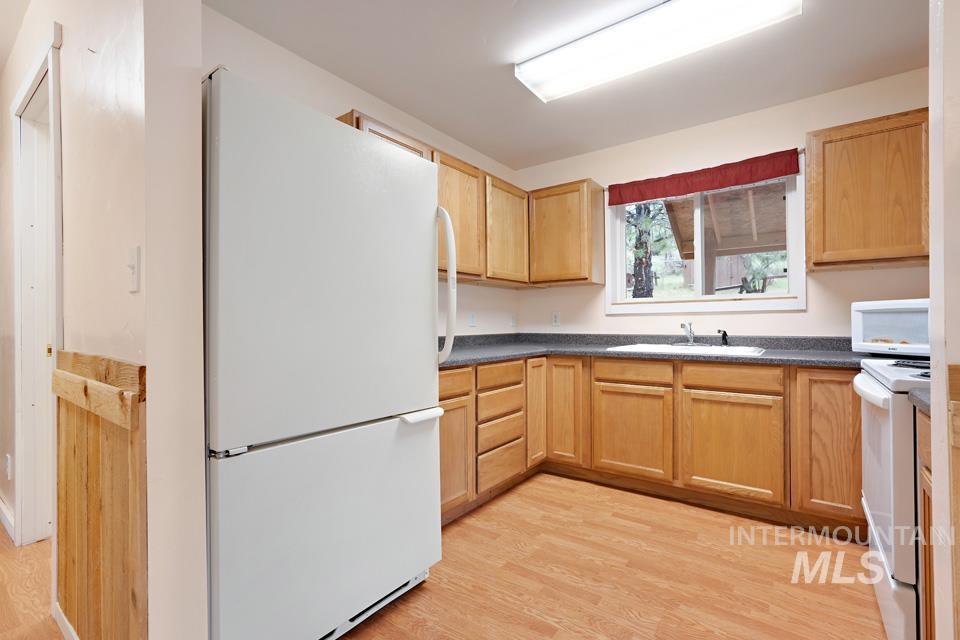 15 Sellman Dr, Lowman, Idaho 83637, 2 Bedrooms, 1 Bathroom, Residential For Sale, Price $319,900, 98982125