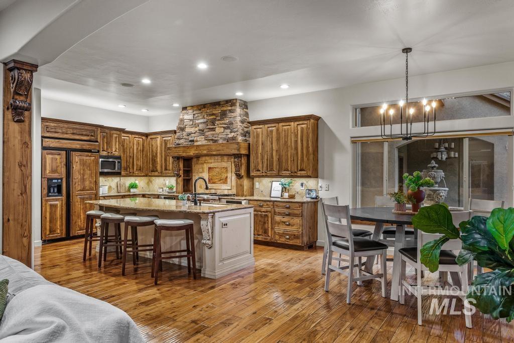 3665 W Fieno Ct, Eagle, Idaho 83616, 5 Bedrooms, 5 Bathrooms, Residential For Sale, Price $2,549,788,MLS 98982126