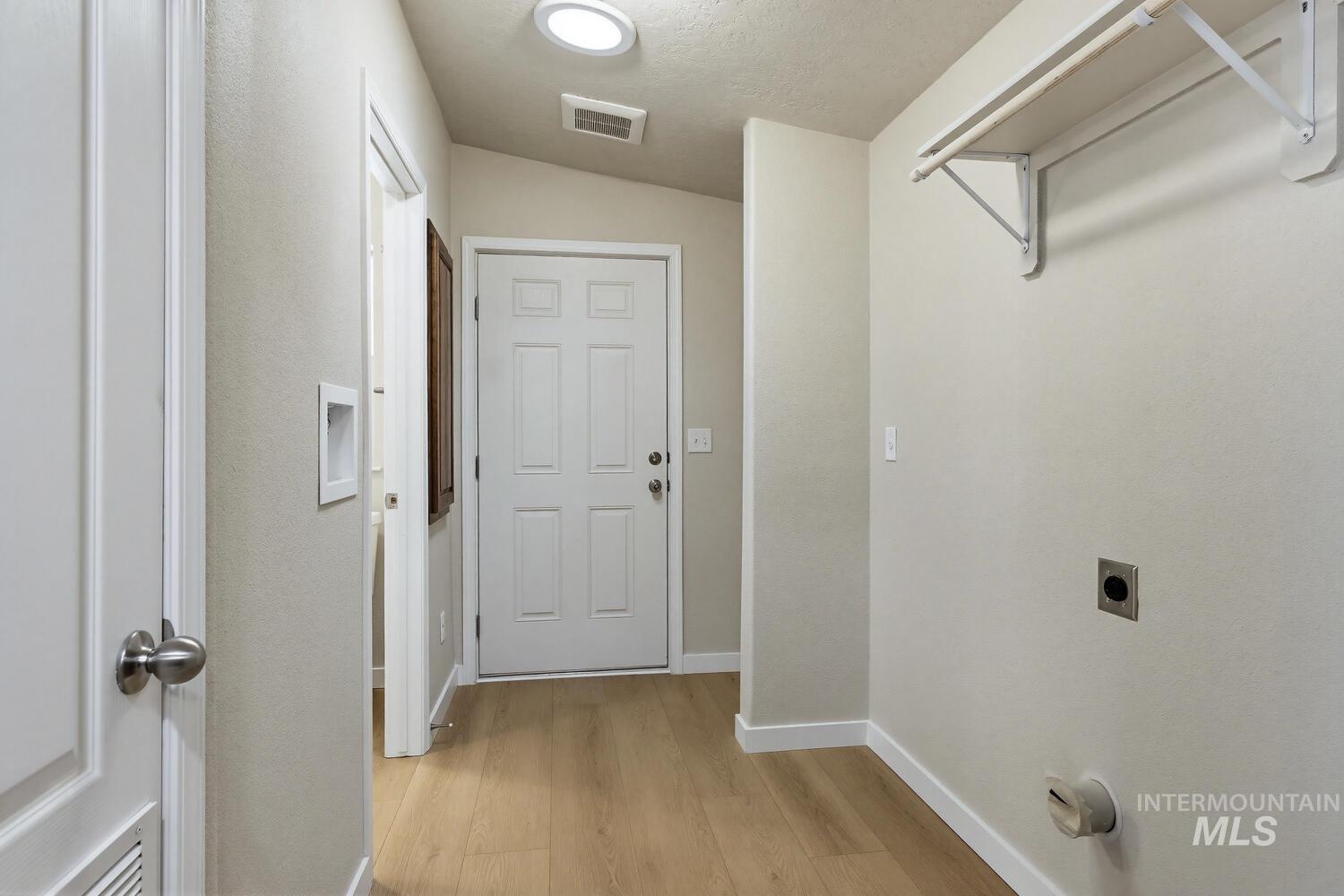 166 1st St N, Marsing, Idaho 83639, 3 Bedrooms, 2 Bathrooms, Residential For Sale, Price $399,900, 98982132