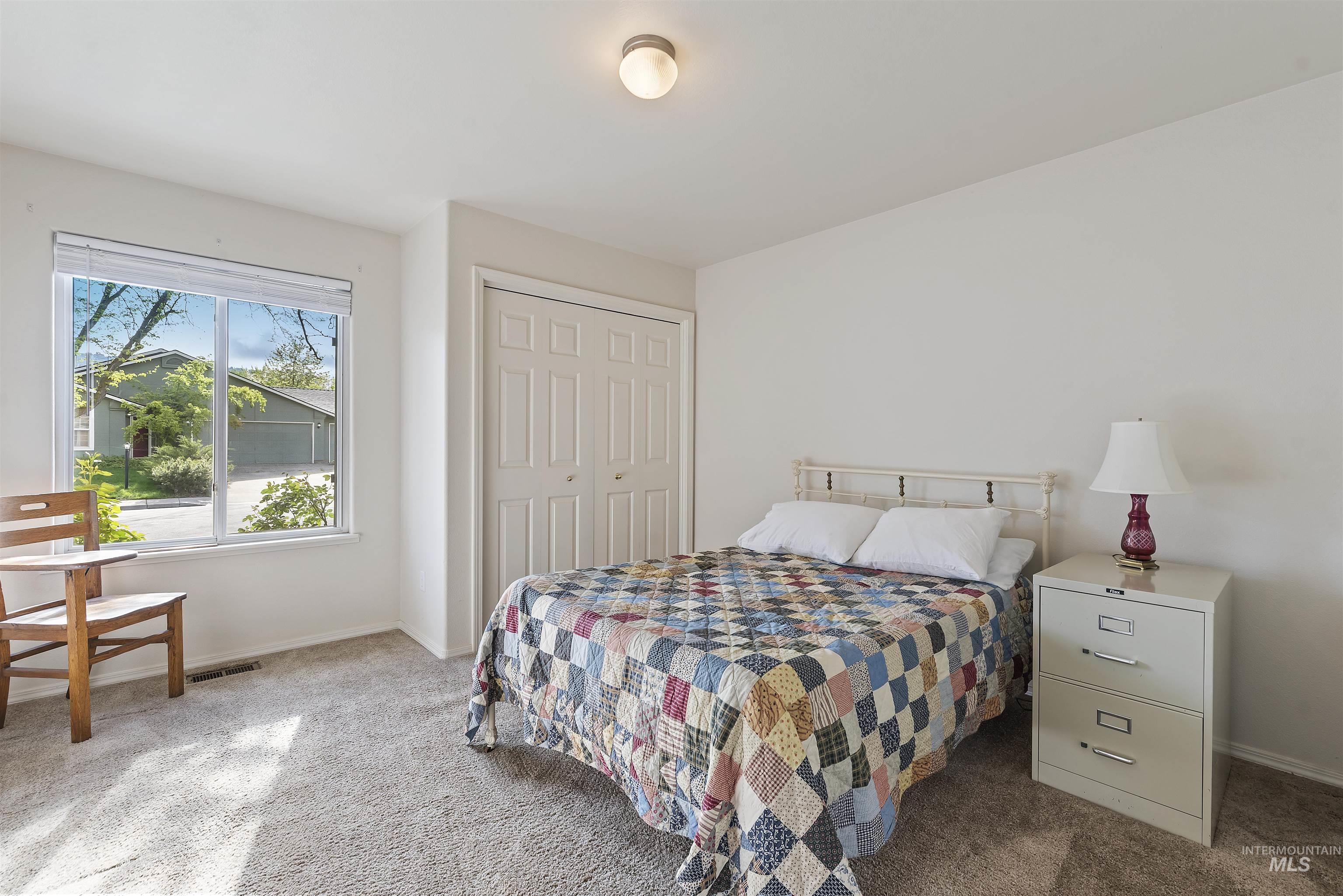 5185 Castle Hill Way, Boise, Idaho 83703, 3 Bedrooms, 2 Bathrooms, Residential For Sale, Price $474,900, 98982134