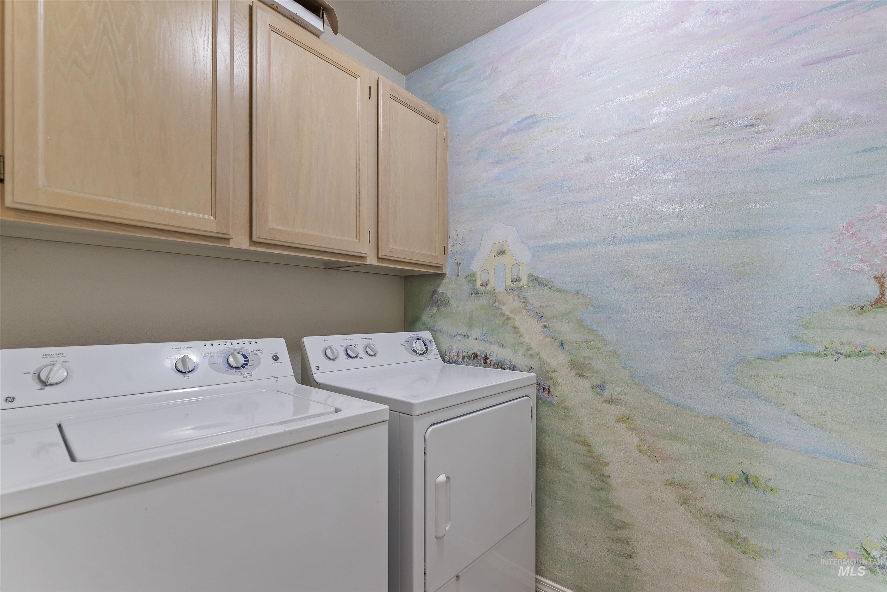 5185 Castle Hill Way, Boise, Idaho 83703, 3 Bedrooms, 2 Bathrooms, Residential For Sale, Price $474,900, 98982134