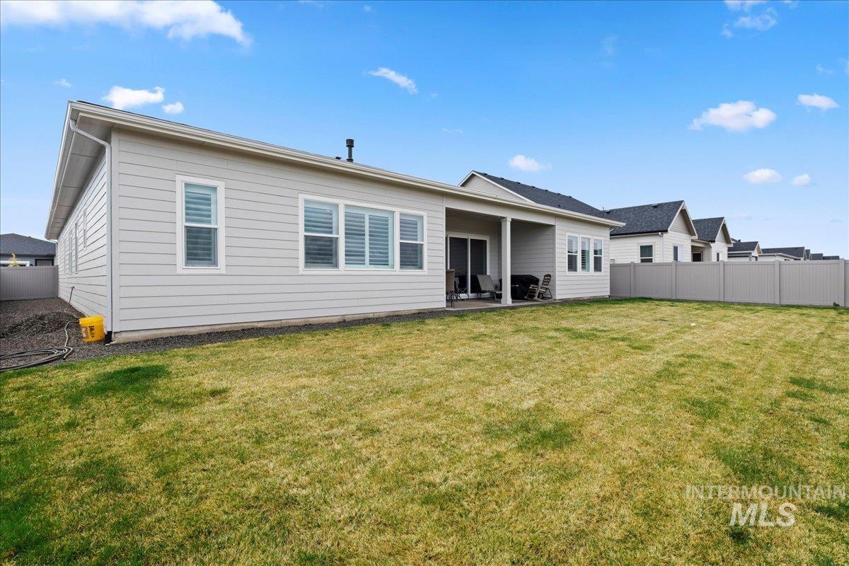 2182 N Kenora Ave, Star, Idaho 83669, 4 Bedrooms, 3.5 Bathrooms, Residential For Sale, Price $855,000,MLS 98982135