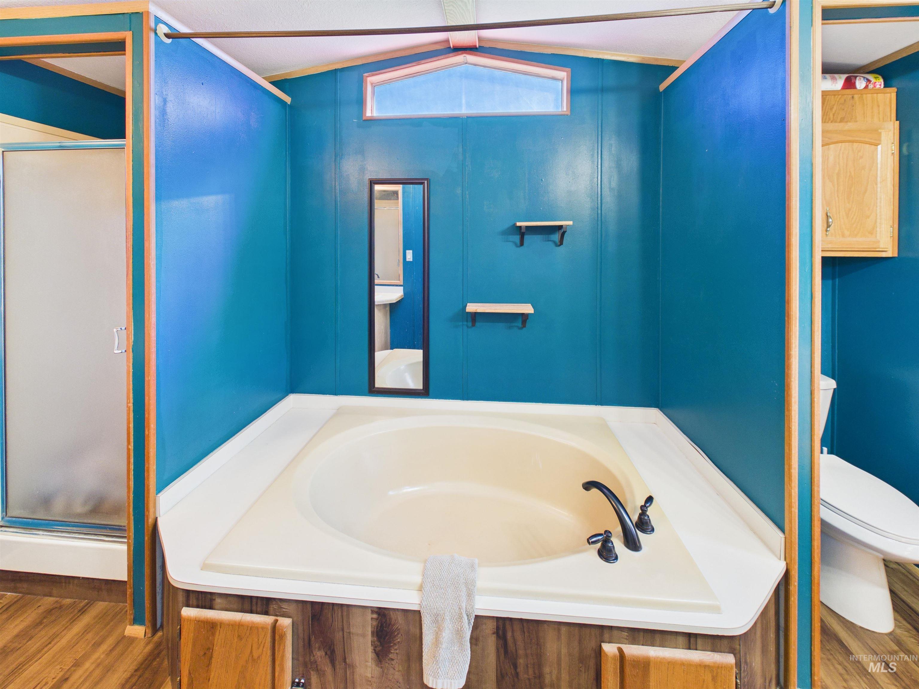 879 W 500 S, Heyburn, Idaho 83336, 2 Bedrooms, 2 Bathrooms, Residential For Sale, Price $230,000, 98982144