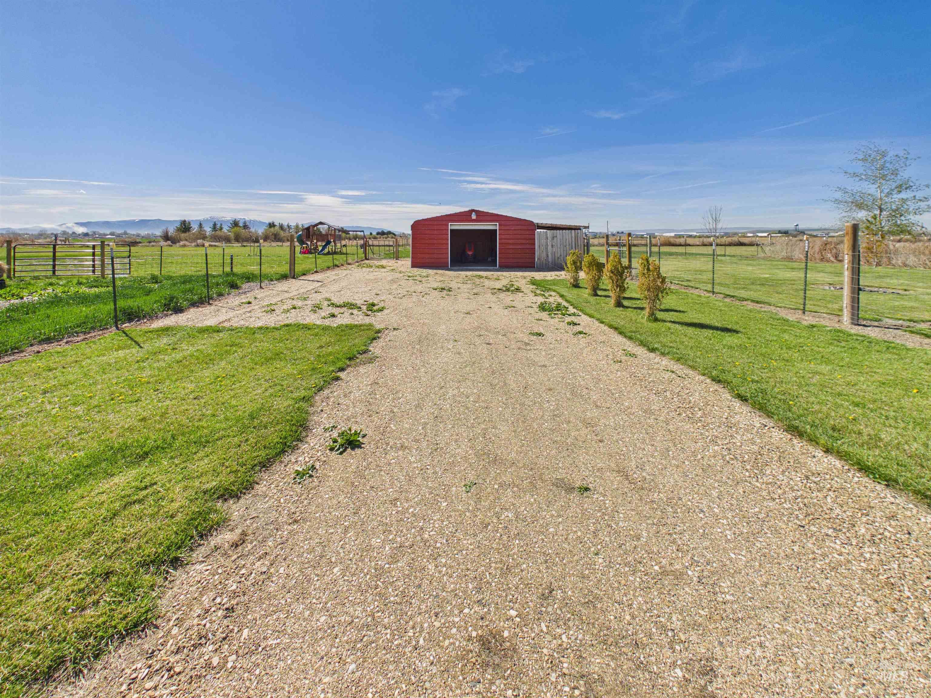 879 W 500 S, Heyburn, Idaho 83336, 2 Bedrooms, 2 Bathrooms, Residential For Sale, Price $209,000, 98982144