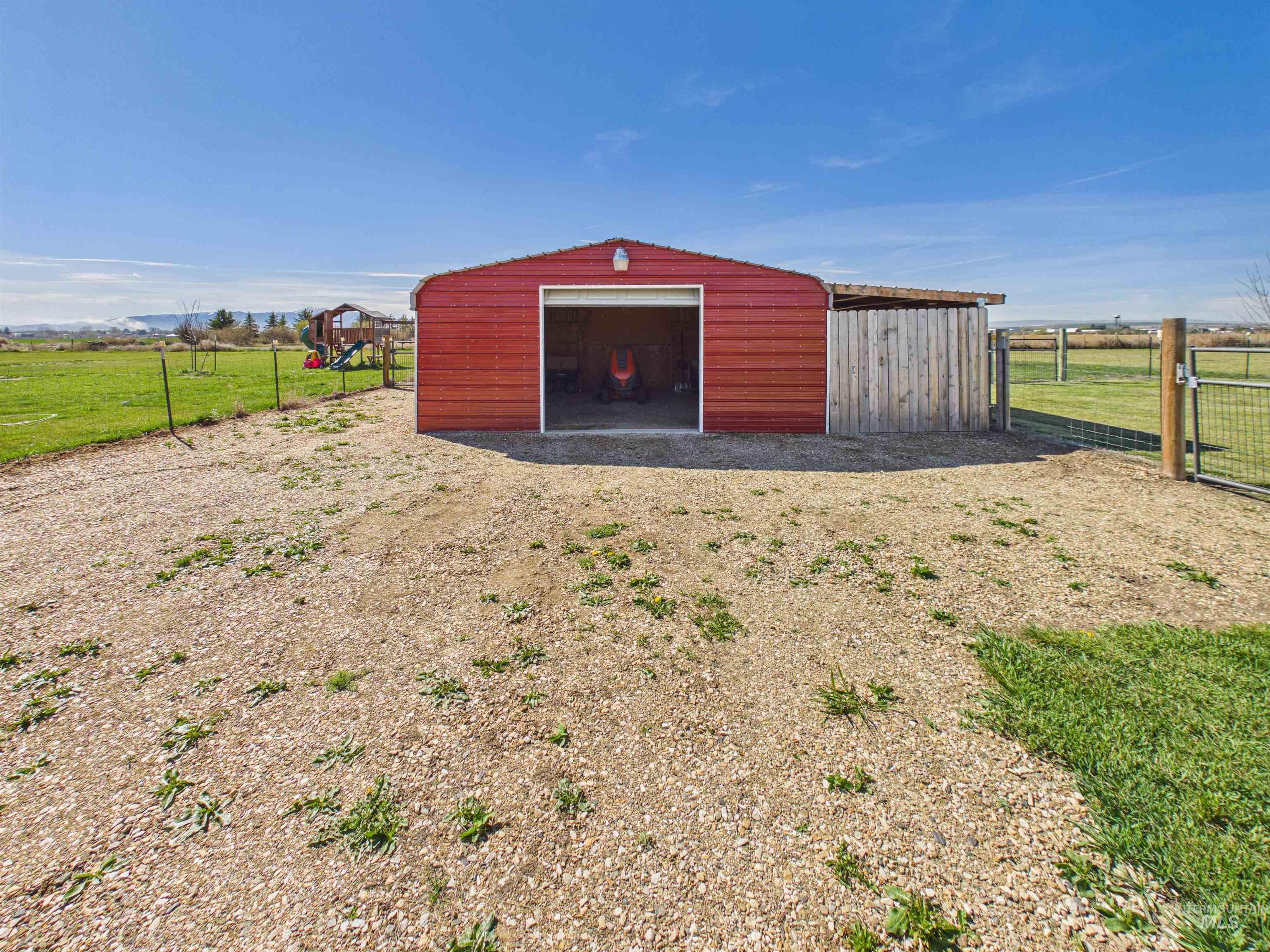 879 W 500 S, Heyburn, Idaho 83336, 2 Bedrooms, 2 Bathrooms, Residential For Sale, Price $209,000, 98982144