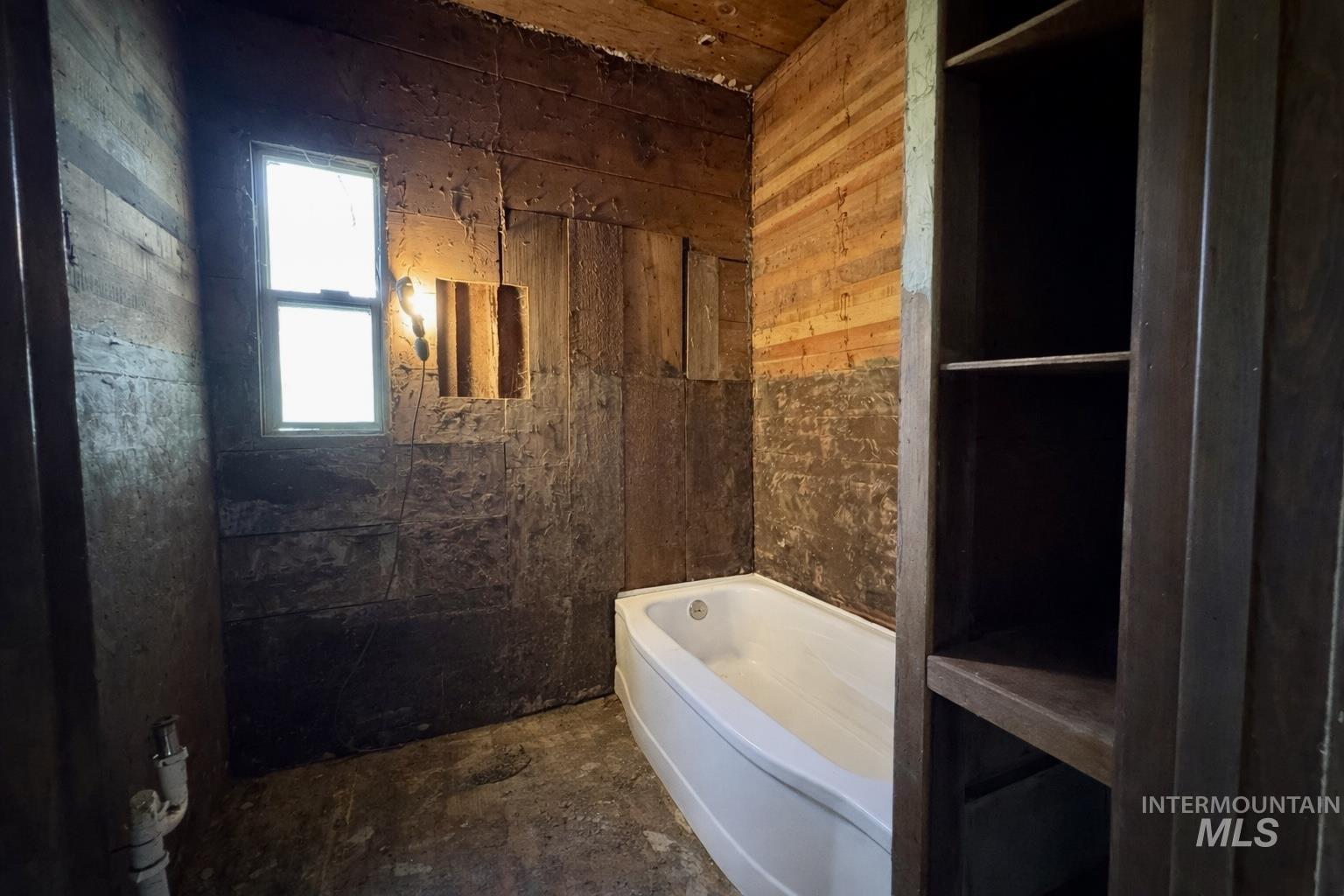 1753 Drake Rd, Kamiah, Idaho 83536, 3 Bedrooms, 1 Bathroom, Farm & Ranch For Sale, Price $1,150,000, 98982145