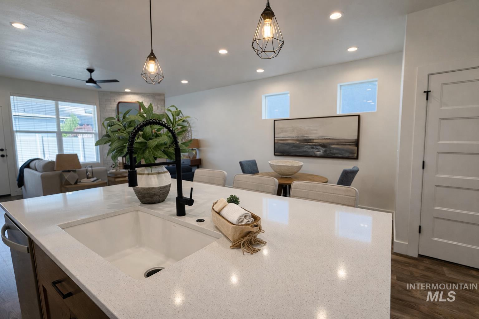 1962 E Presidential Dr, Meridian, Idaho 83642, 3 Bedrooms, 3 Bathrooms, Residential For Sale, Price $534,900, 98982158