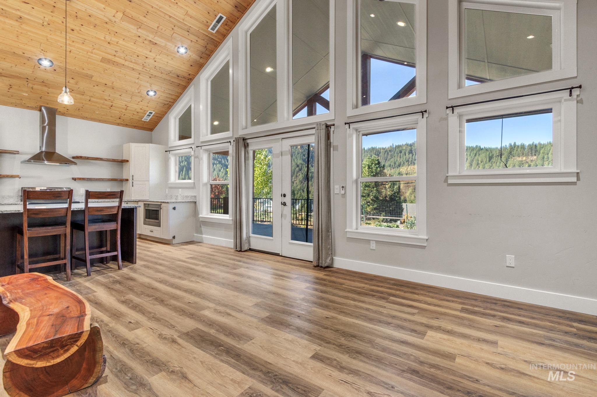 111 Swan Lane, Boise, Idaho 83716, 5 Bedrooms, 4 Bathrooms, Residential For Sale, Price $998,000, 98982166