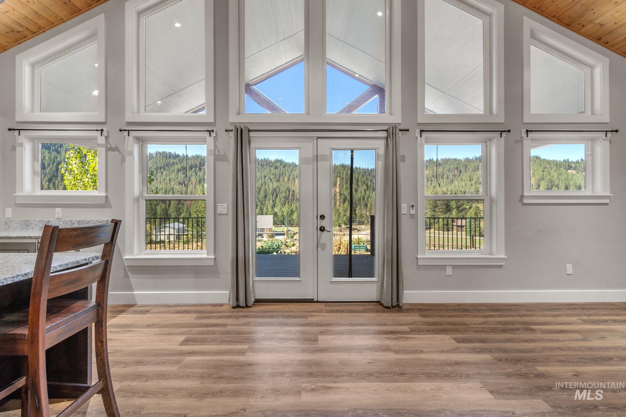 111 Swan Lane, Boise, Idaho 83716, 5 Bedrooms, 4 Bathrooms, Residential For Sale, Price $998,000, 98982166