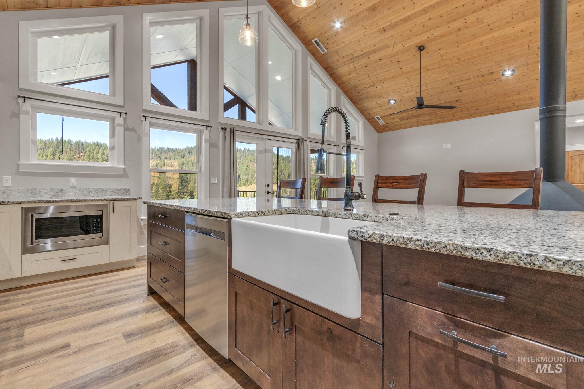 111 Swan Lane, Boise, Idaho 83716, 5 Bedrooms, 4 Bathrooms, Residential For Sale, Price $998,000, 98982166