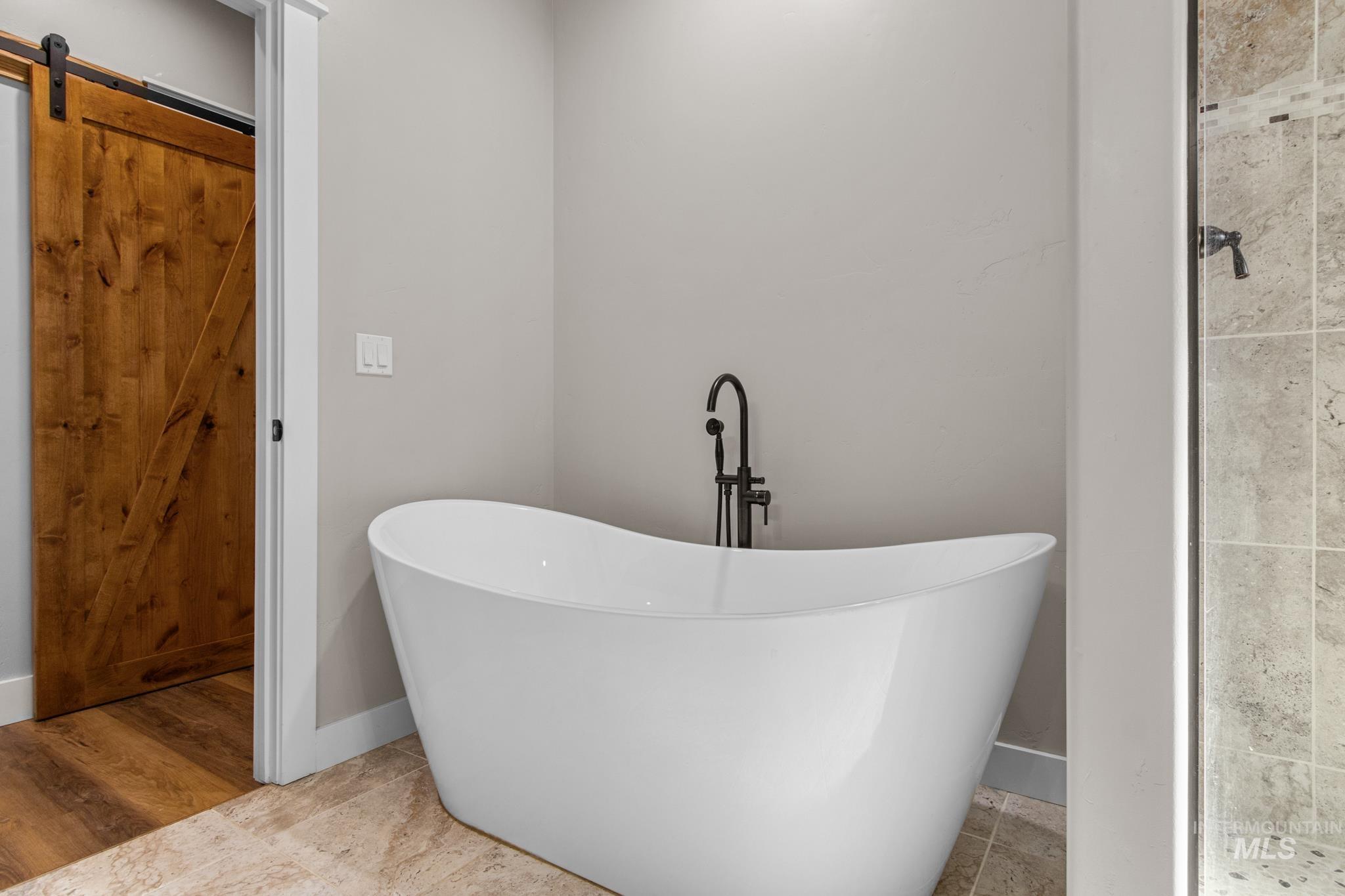111 Swan Lane, Boise, Idaho 83716, 5 Bedrooms, 4 Bathrooms, Residential For Sale, Price $998,000, 98982166