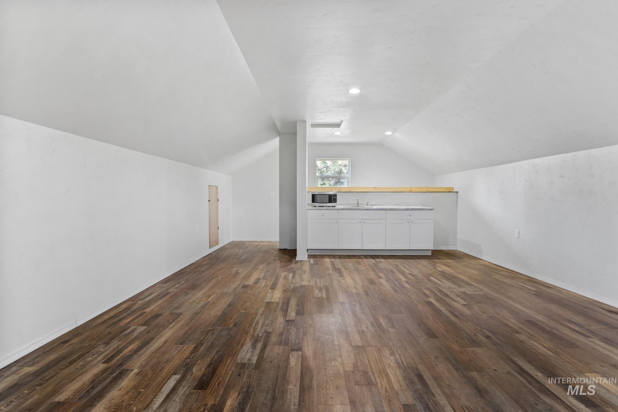 111 Swan Lane, Boise, Idaho 83716, 5 Bedrooms, 4 Bathrooms, Residential For Sale, Price $998,000, 98982166