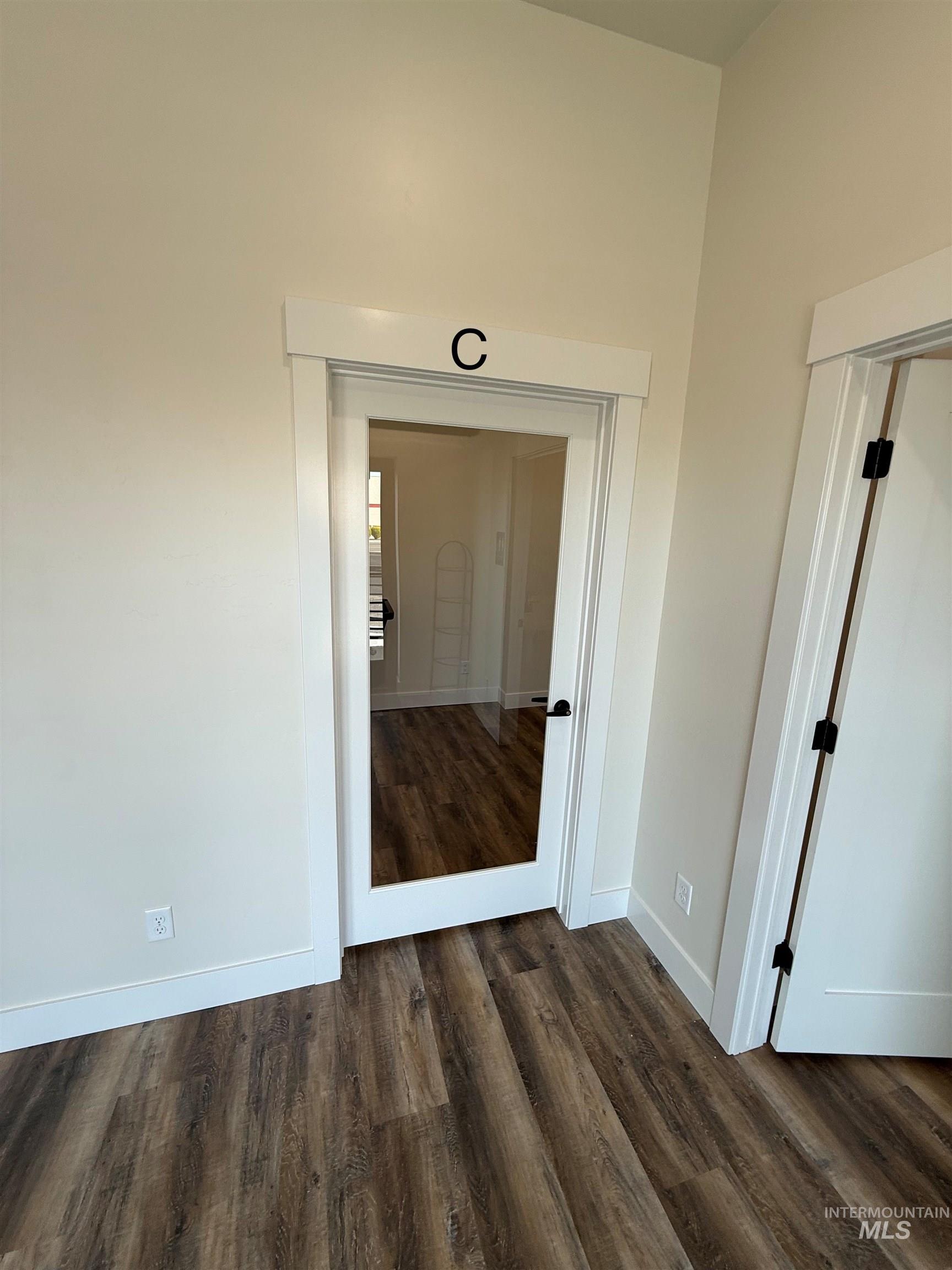 328 Broadway Ave S, Buhl, Idaho 83316, 6 Rooms, Business/Commercial For Sale, Price $4,800, 98982168